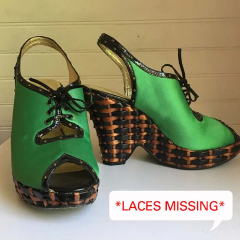 NEW Le Due by Due Farina Green Satin Laceup Wedge